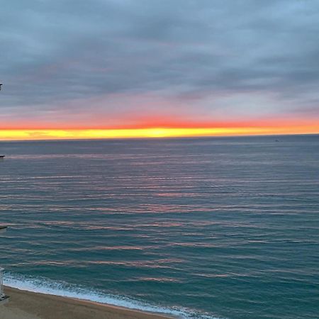 Apartamento Primera Linea De Mar Platja d'Aro Ngoại thất bức ảnh